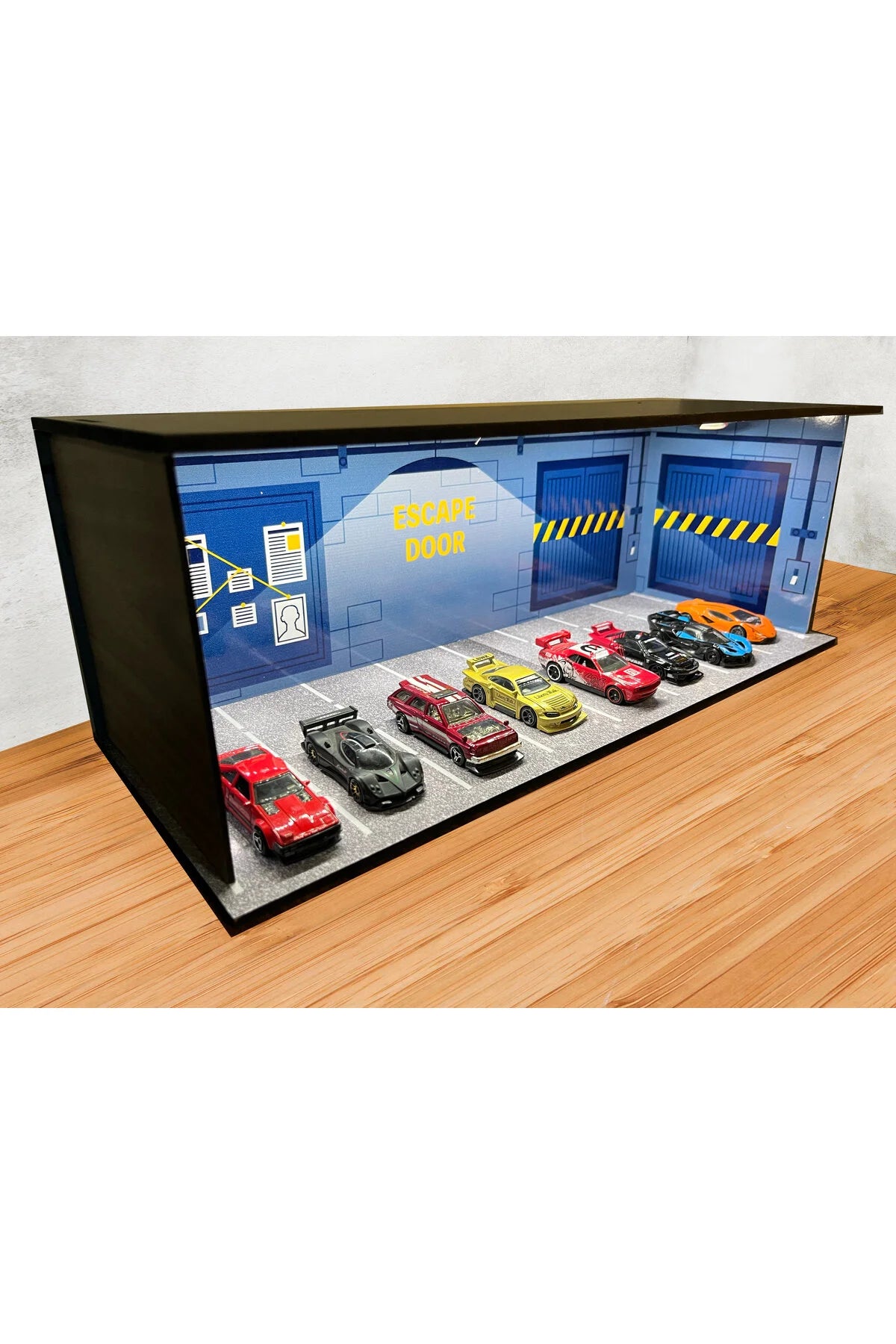 koleksiyonluk ışıklı hot wheels araba standı