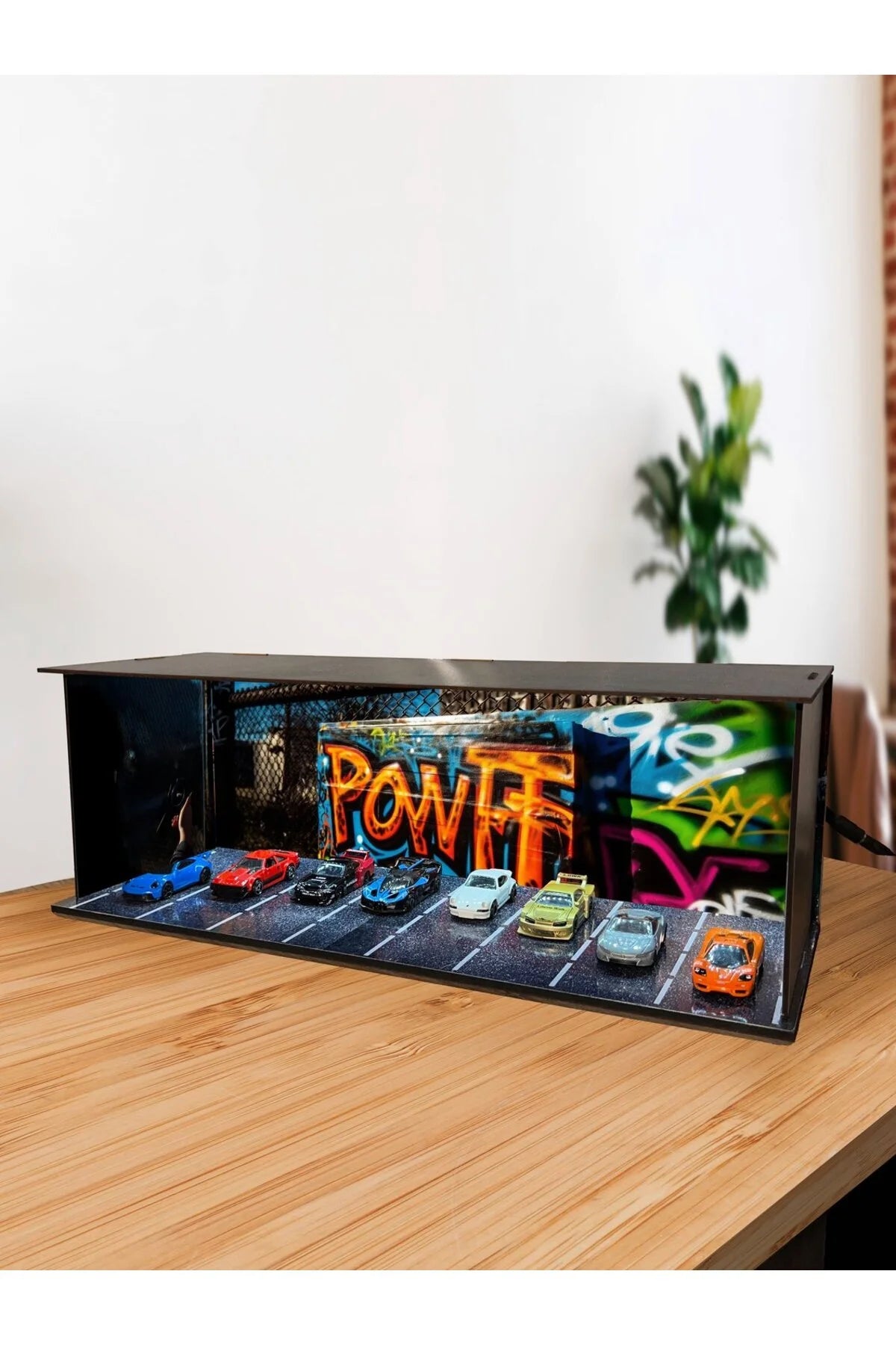 Işıklı Koleksiyonluk Hot Wheels Araba Standı – 12V LED Aydınlatmalı MDF Stand