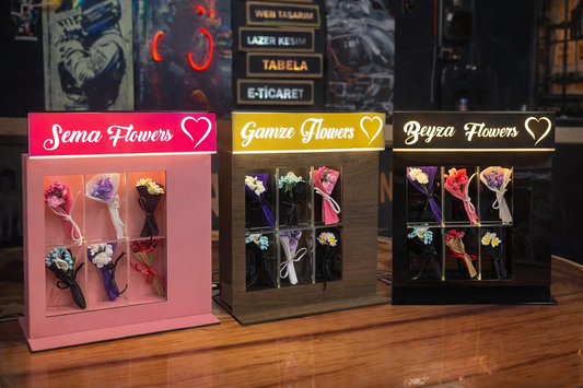 Kişiye Özel LED Işıklı Çiçek Kutusu,Mini Çiçek Standı,Kişiye Özel Işıklı Çiçeklik